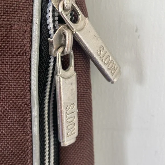 Roots Crossbody Bag Shoulder Bag Brown Beaver Canvas - Picture 4 of 12